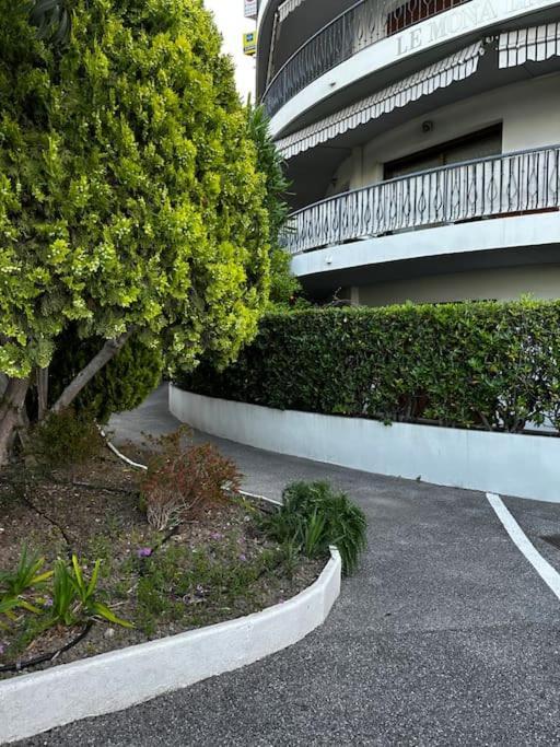 Residence Mona Lisa Bord De Mer Menton Exterior photo